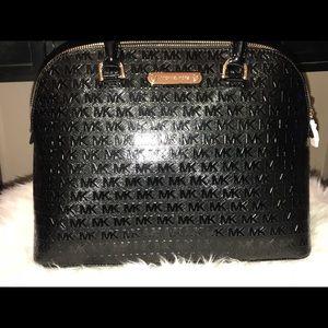 Michael Kors Lg Cindy Dome Bag